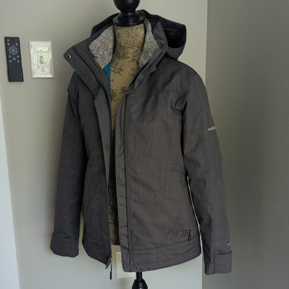 Columbia Women's Charcoal Ski Jacket